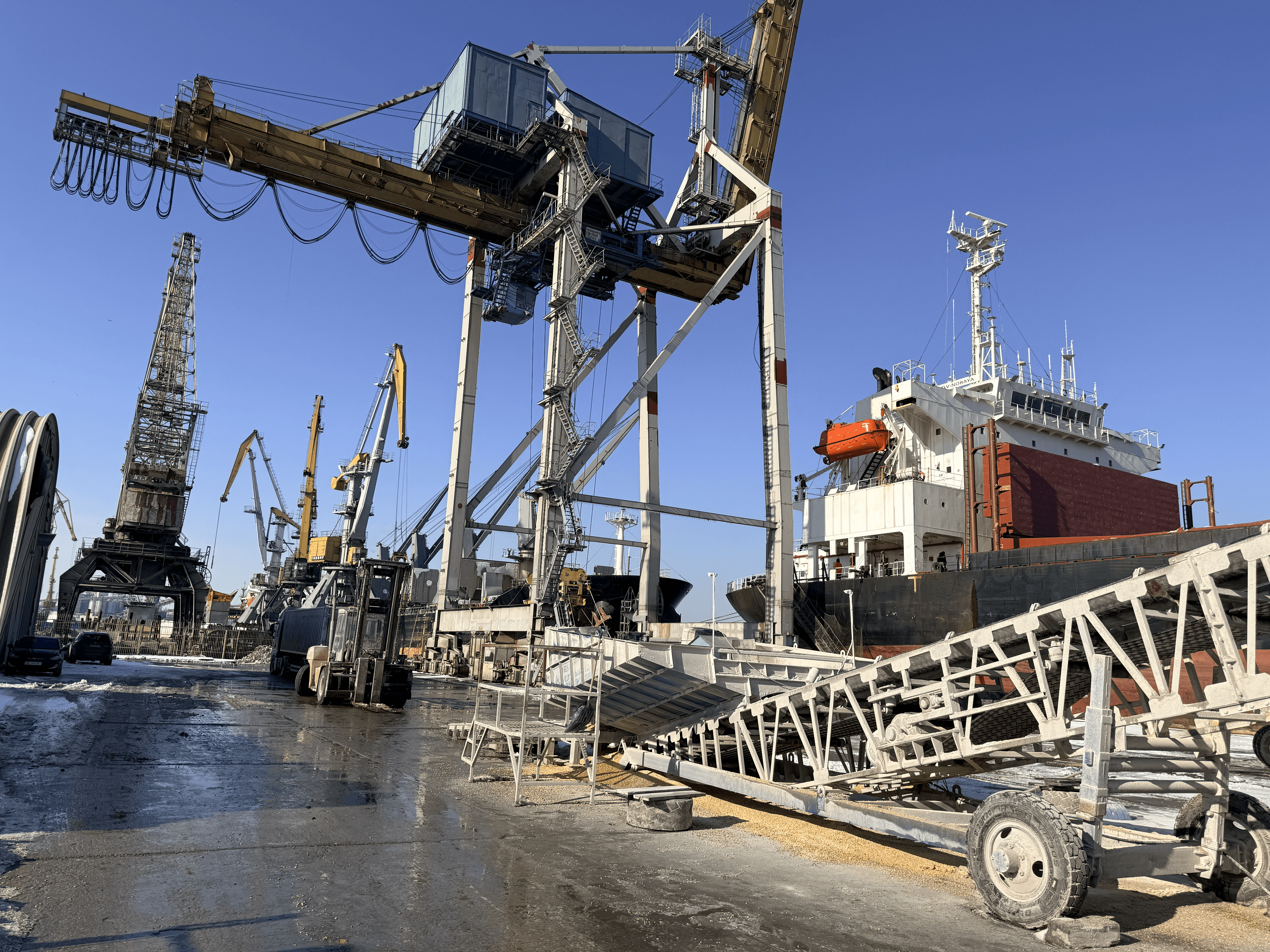 PortService — локація та потужності